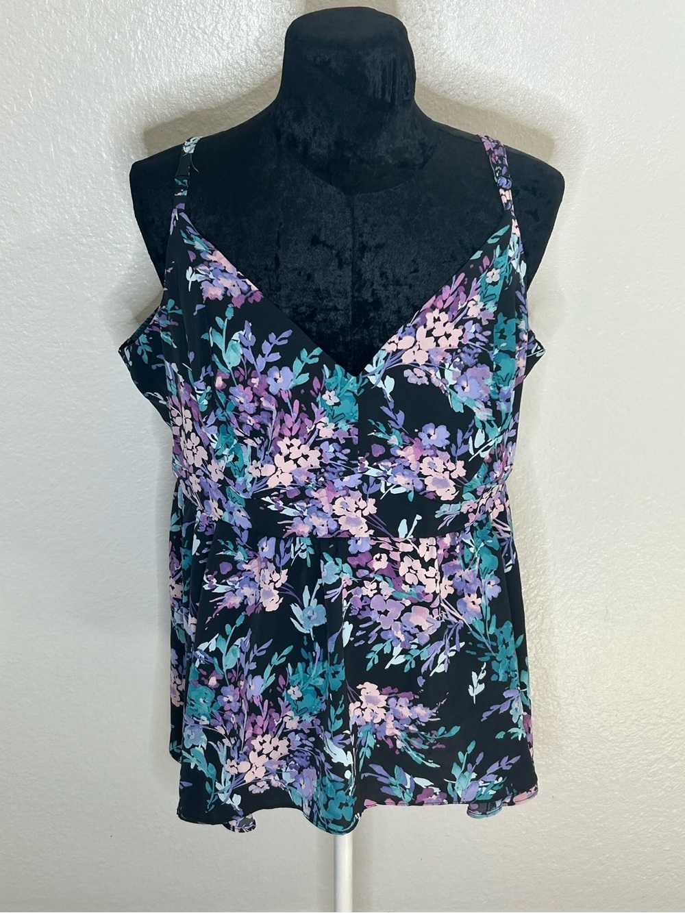 Torrid Floral Peplum Cami Top NWT Size 2X